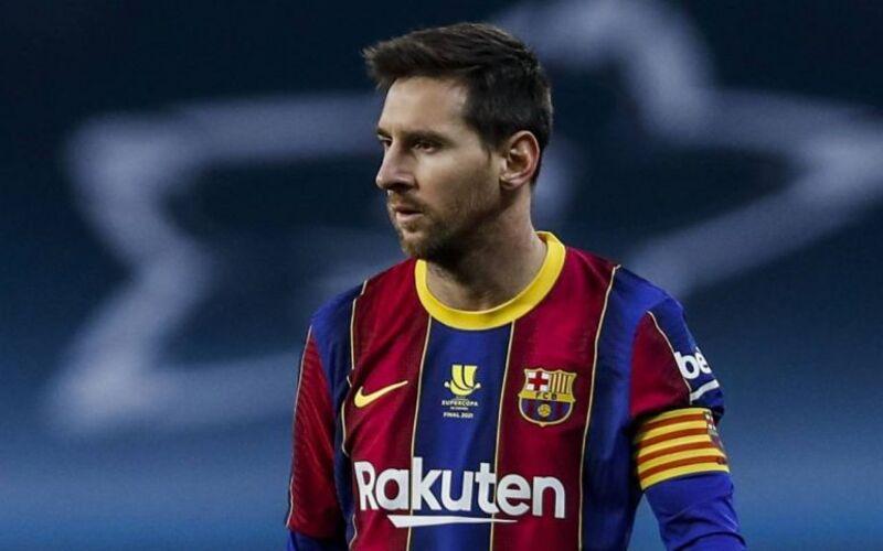 messi-da-vi-tri-nao-vai-tro-cua-messi-trong-doi-hinh-1443